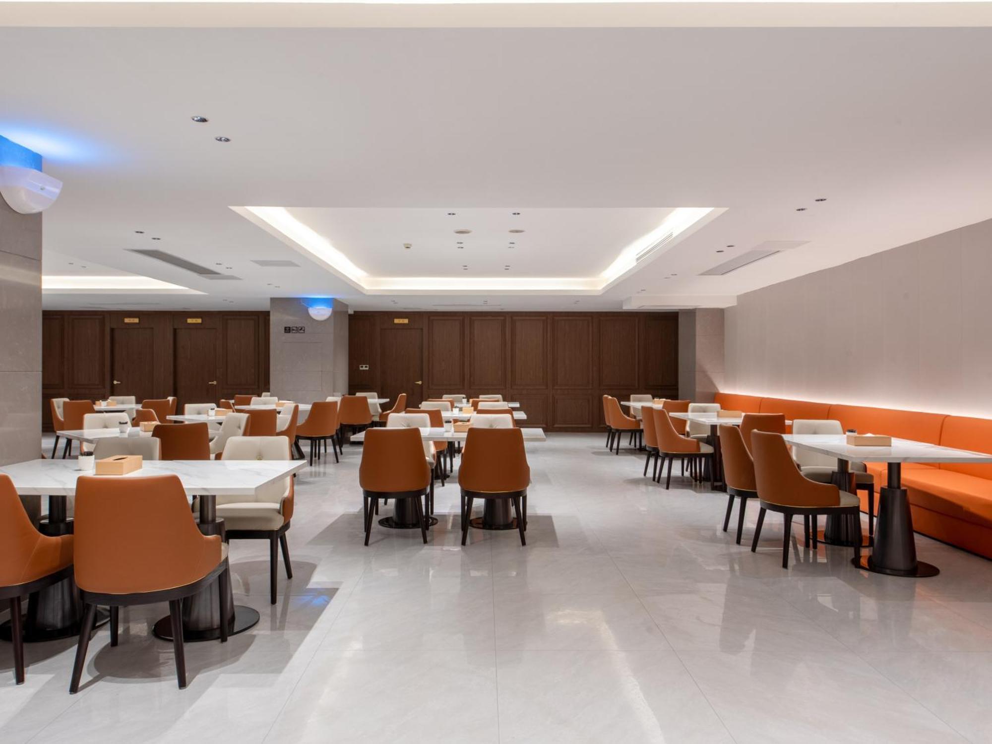 Vienna International Hotel Guangzhou Baiyun International Conference Center מראה חיצוני תמונה