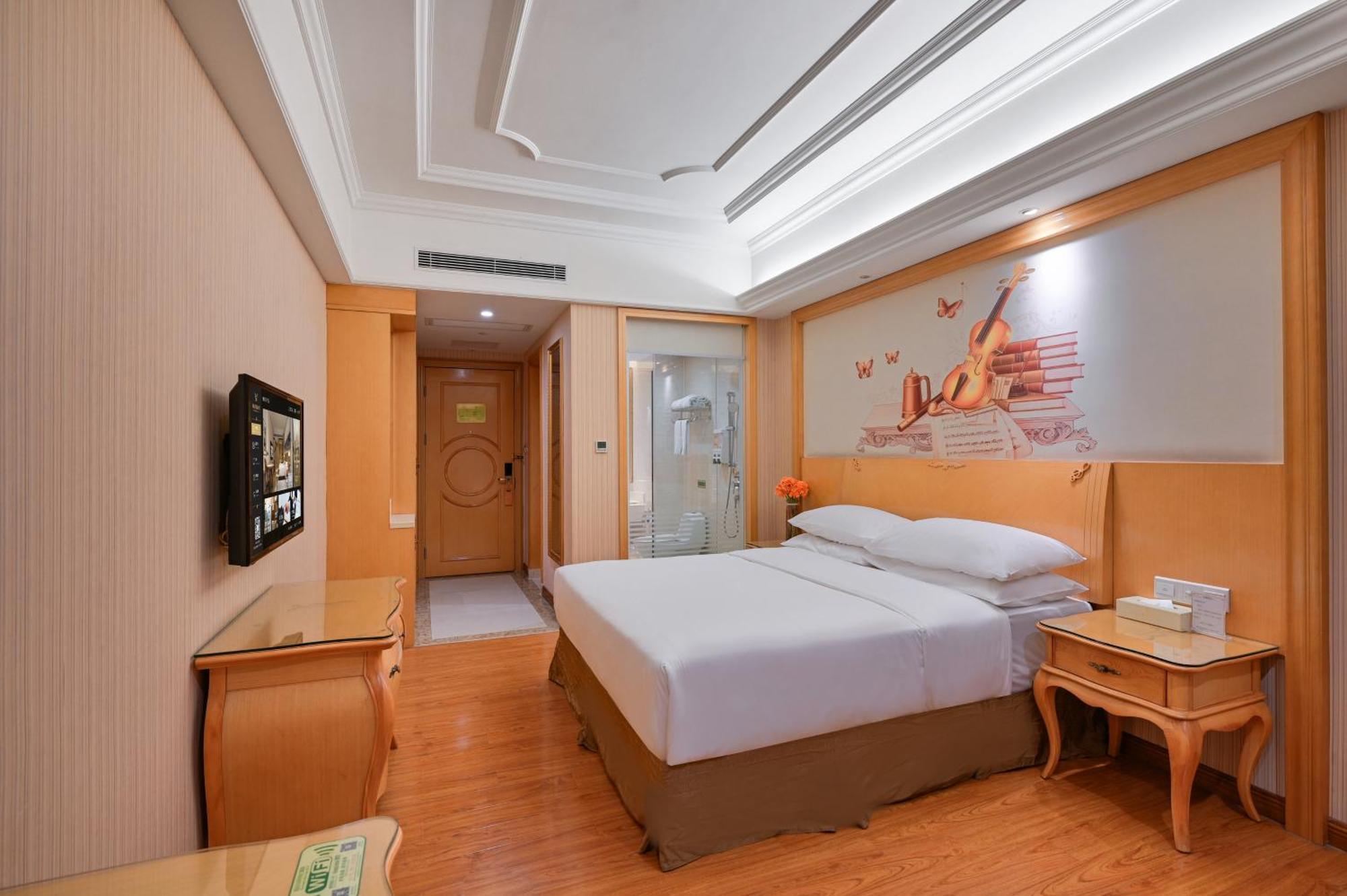 Vienna International Hotel Guangzhou Baiyun International Conference Center מראה חיצוני תמונה